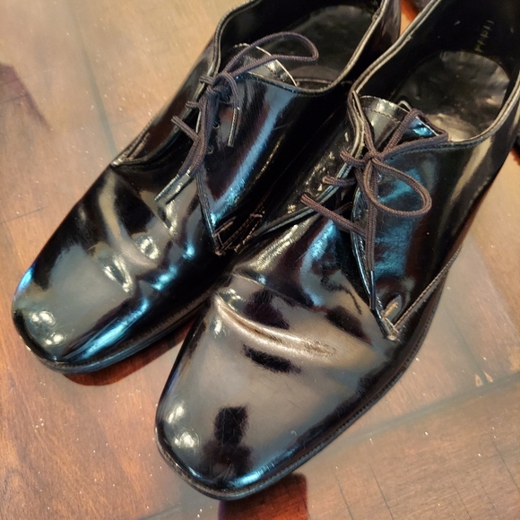 Tuxedo Shoes - Picture 3 of 11